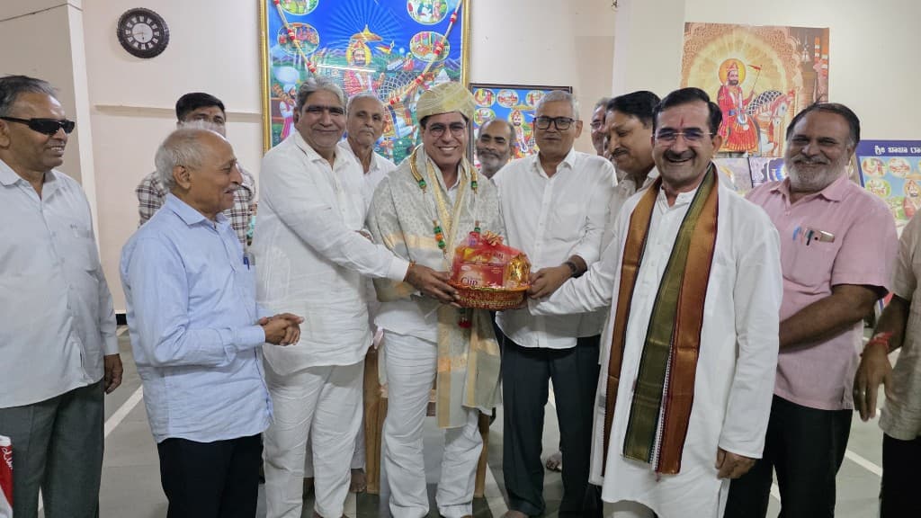 Birbal Bishnoi honoured by Ramdev Seva Sangh